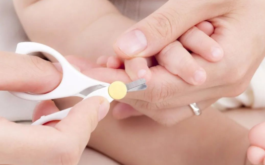指甲是否含有DNA，可作為親子鑒定樣本嗎？